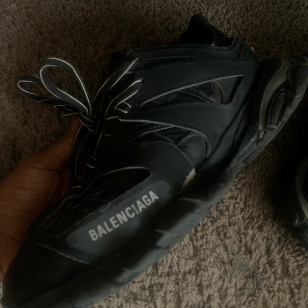 Balenciaga Black Men's Sneakers - Picture 3 of 4